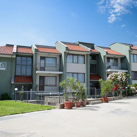Aparthotel Gardenia Vacation Settlement Sozopol Esterno foto