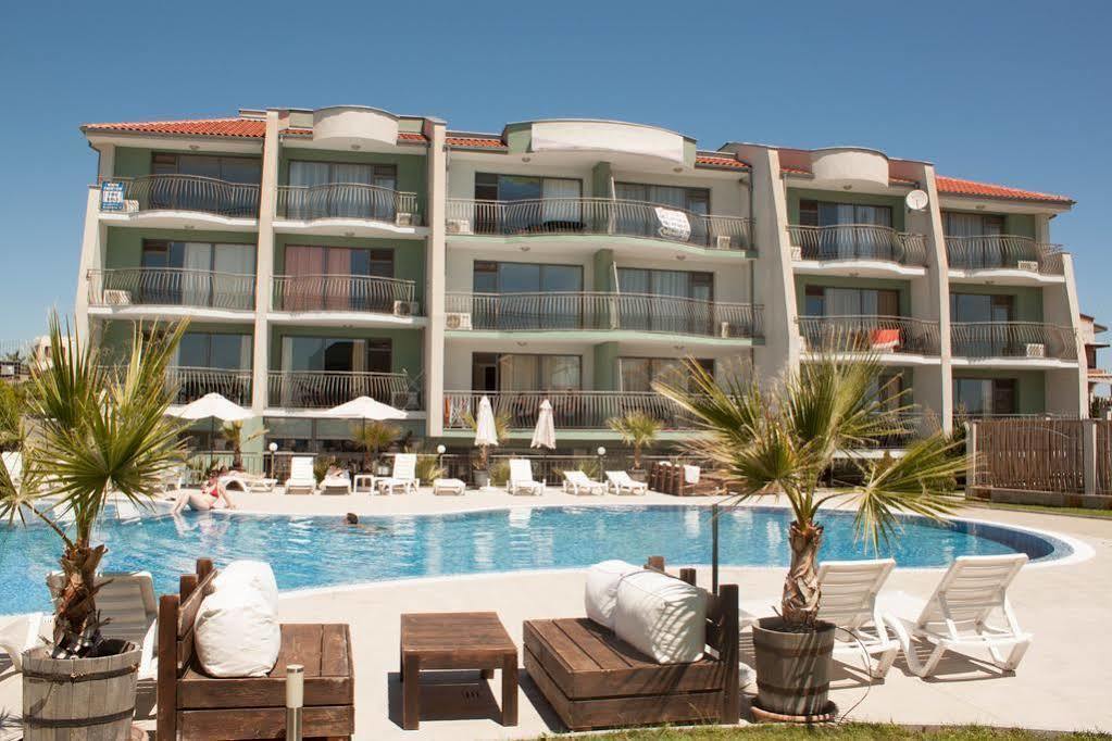 Aparthotel Gardenia Vacation Settlement Sozopol Esterno foto